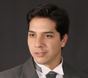 Destak Locação de Trajes photo 4