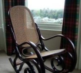 Cadeira de Palha - Empalhamento, Restauração e Venda    photo 4