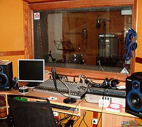 Casa dos Cantos Áudio & Propaganda photo 9