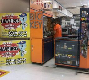 Chaveiro Big Cristal - 24 Horas photo 3