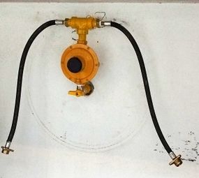 NEELGÁS SERVICE - Instalação da Central de gás para 02 P.45