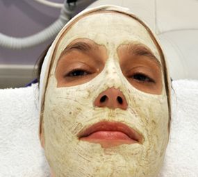 Máscara facial argila branca