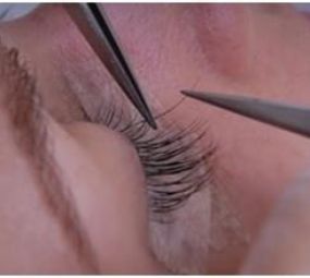 Alongamento de cílios fio a fio 120,00