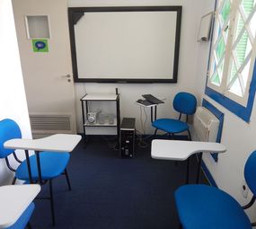 Sala de Aula com Lousa Interativa