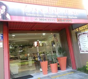 Lu Club Hair photo 1