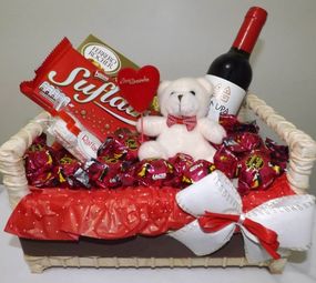 Arte Flor Cestas - Cesta de café da manhã em Joinville