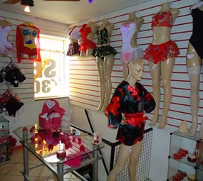 Sem Pudor Sex Shop photo 8