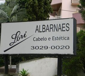 Lori Albarnaes Cabelo e Estética photo 5