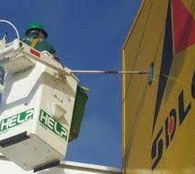 Manutenção de Redes Elétricas Particulares ou Iluminação Pública