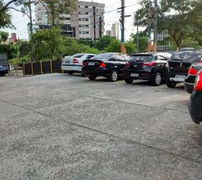 Unidade Av. Soledade, 498 / Carlos Gomes