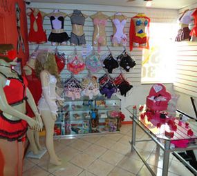 Sem Pudor Sex Shop photo 9